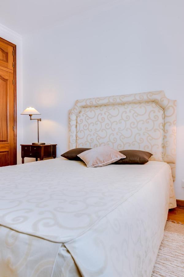Mango Apartment - Faro City Center Dış mekan fotoğraf